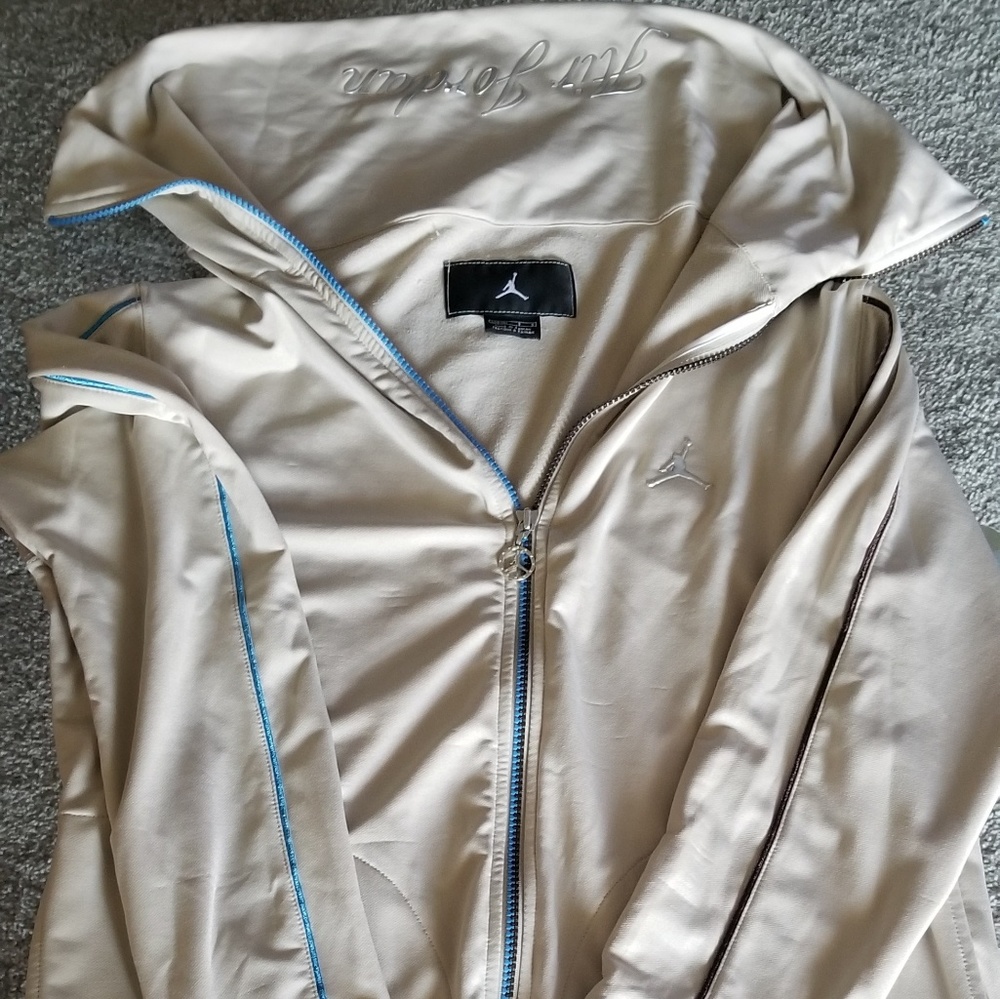 Light jacket